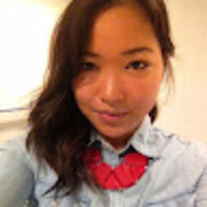 Meet your Posher, Valerie elouize m.